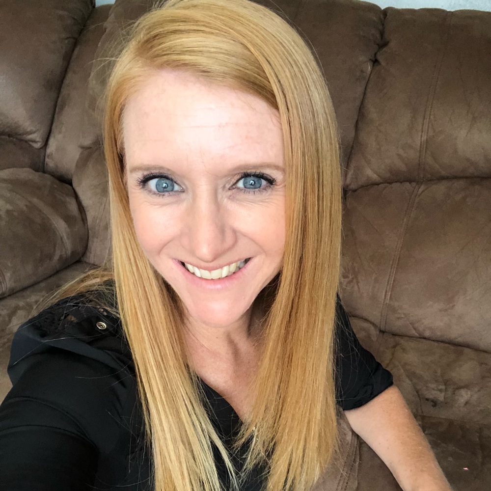 Meet your Posher, Julie